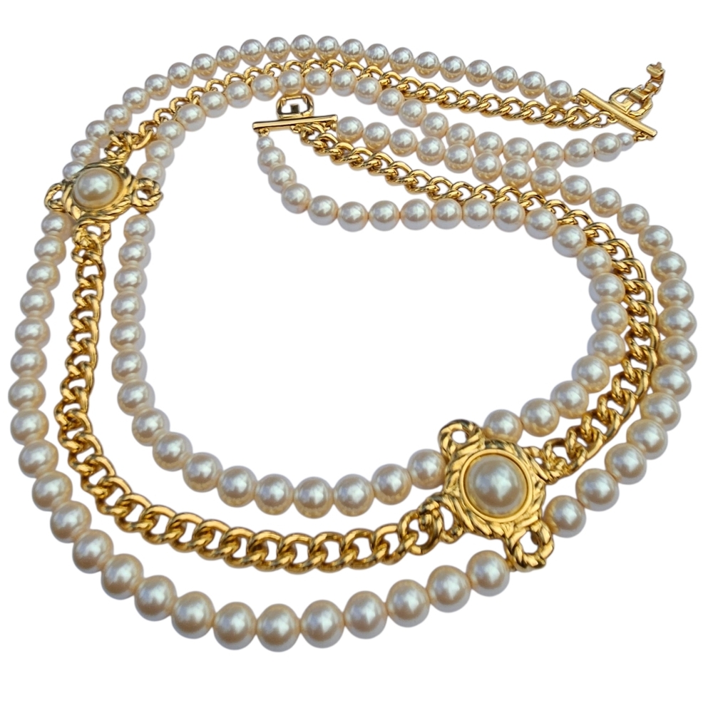 Vintage Givenchy Necklace Multistrand Faux Pearl Gold Chain Dressy Gala Necklace - Picture 4 of 16
